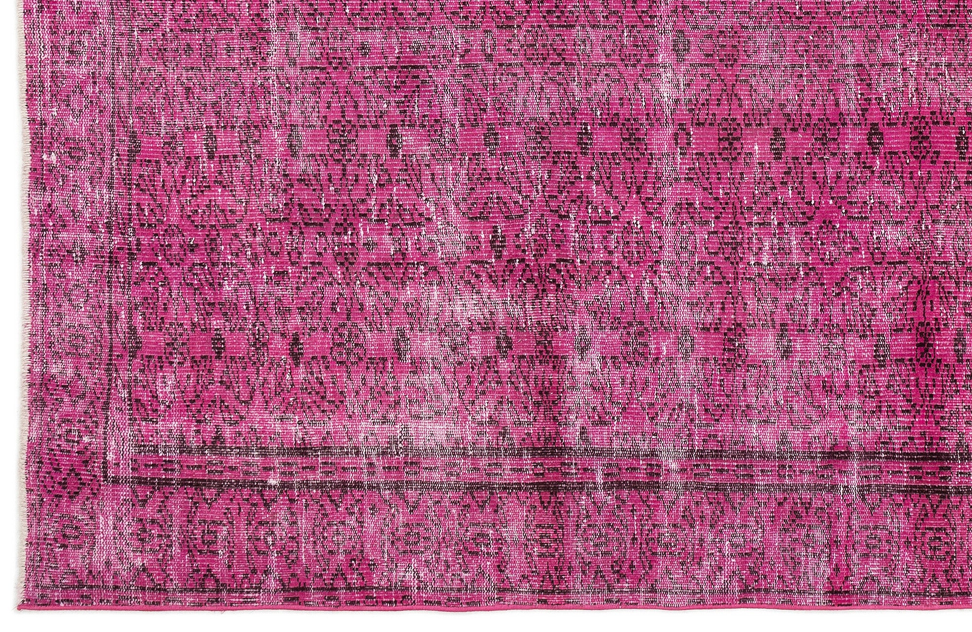 Fuchsia Over Dyed Vintage Rug 5'7'' x 9'5'' ft 171 x 286 cm