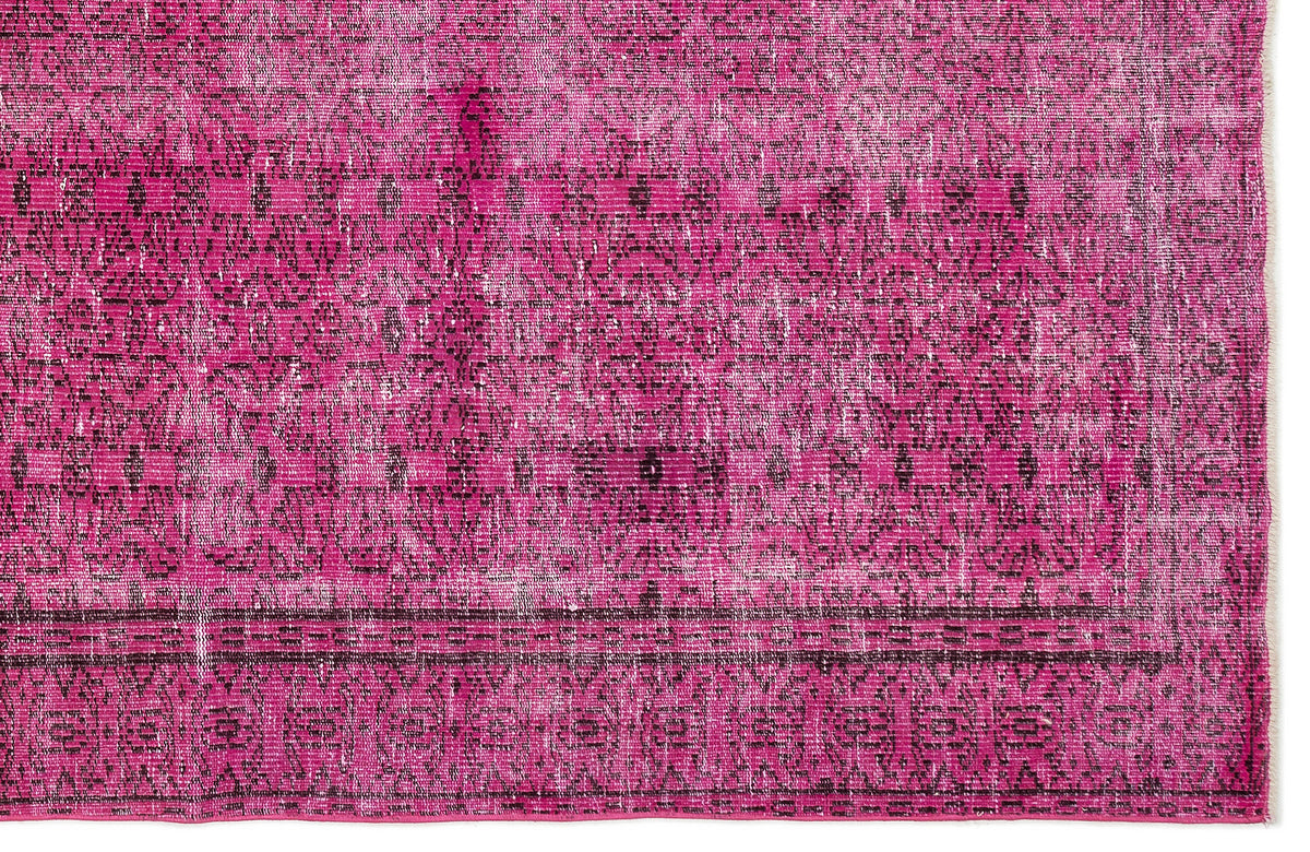 Fuchsia Over Dyed Vintage Rug 5&#39;7&#39;&#39; x 9&#39;5&#39;&#39; ft 171 x 286 cm