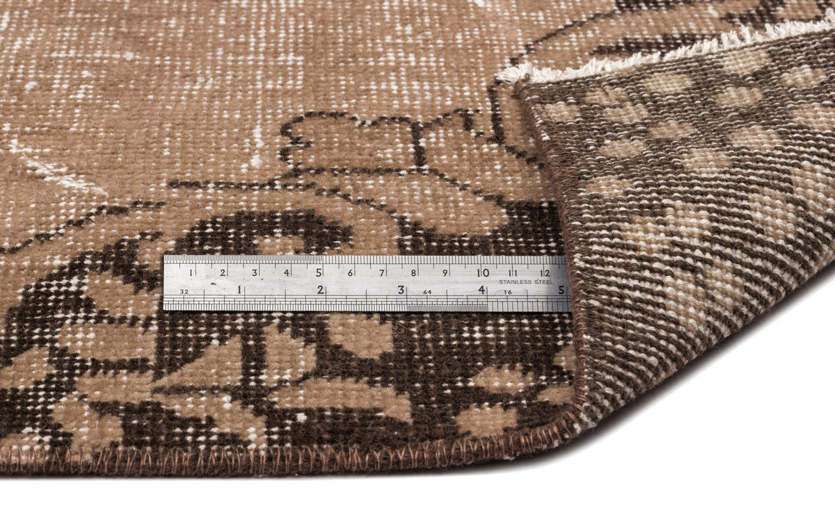 Brown Over Dyed Vintage Rug 5&#39;6&#39;&#39; x 9&#39;5&#39;&#39; ft 167 x 286 cm
