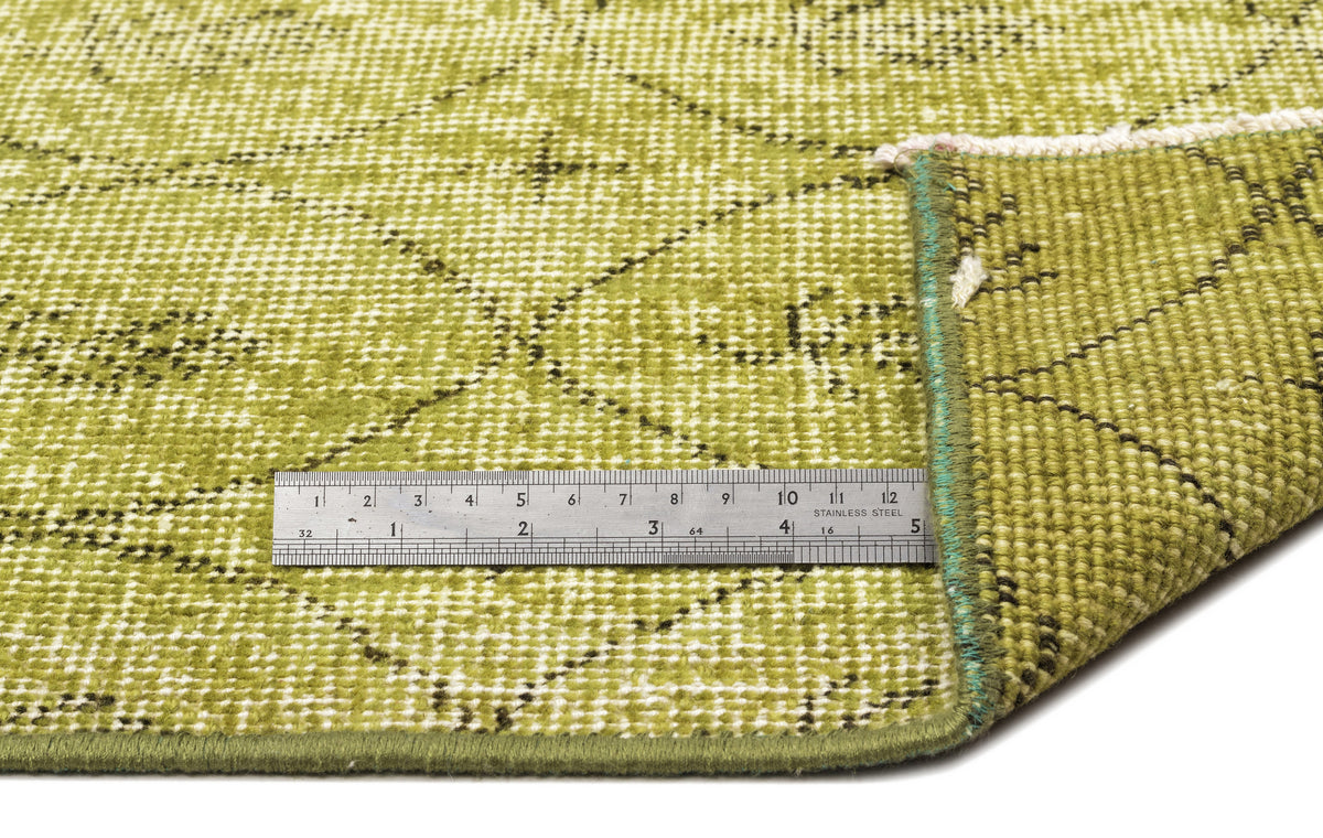 Green Over Dyed Vintage Rug 4&#39;9&#39;&#39; x 8&#39;6&#39;&#39; ft 146 x 259 cm