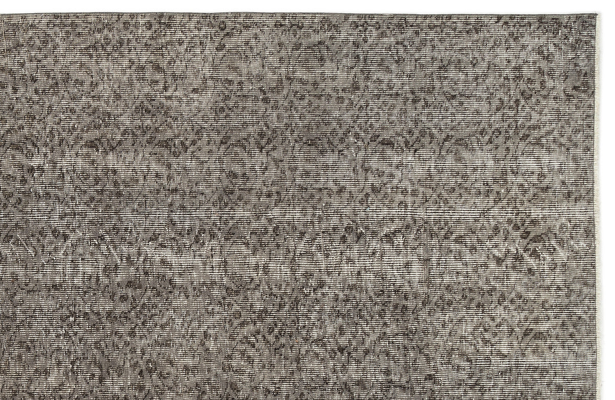 Gray Over Dyed Vintage Rug 5&#39;6&#39;&#39; x 9&#39;5&#39;&#39; ft 167 x 287 cm