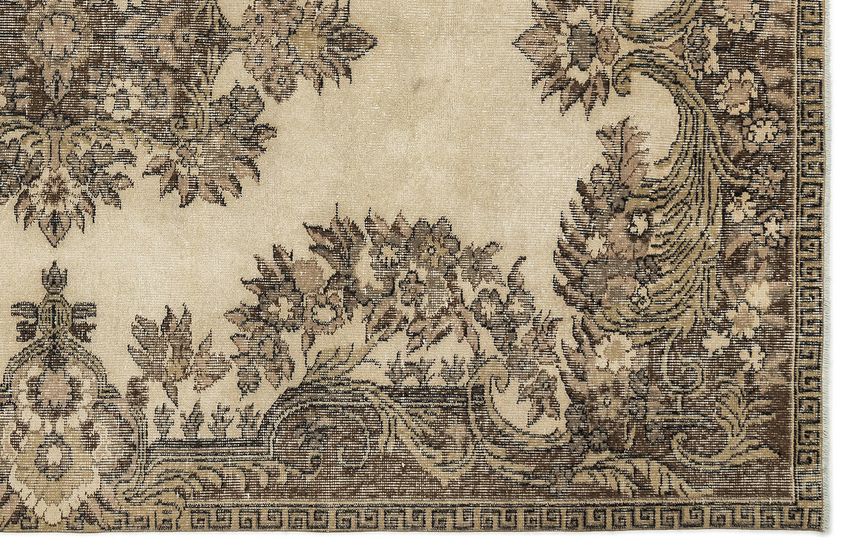 Naturel Over Dyed Vintage Rug 5&#39;8&#39;&#39; x 8&#39;9&#39;&#39; ft 173 x 267 cm