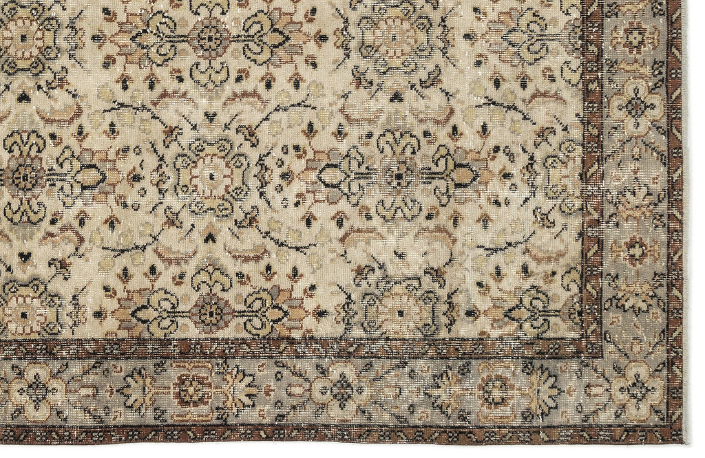 Naturel Over Dyed Vintage Rug 5'3'' x 8'10'' ft 160 x 270 cm