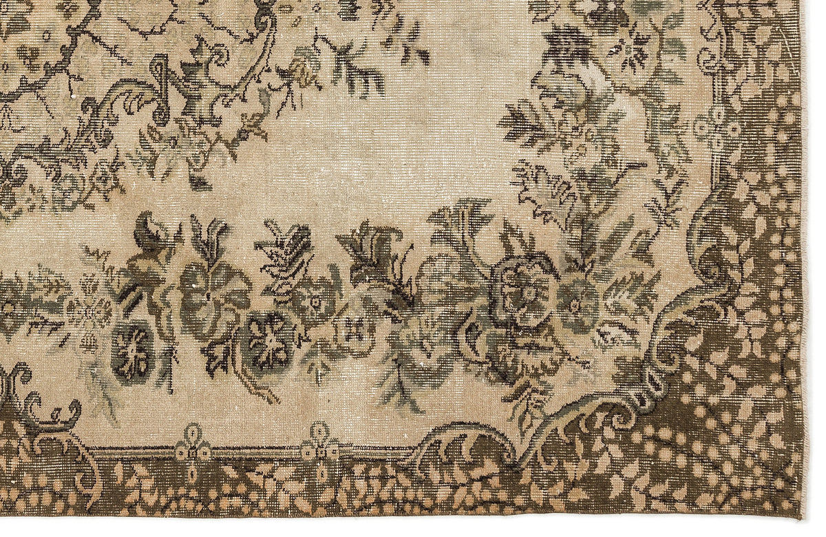 Naturel Over Dyed Vintage Rug 5&#39;7&#39;&#39; x 9&#39;1&#39;&#39; ft 170 x 276 cm