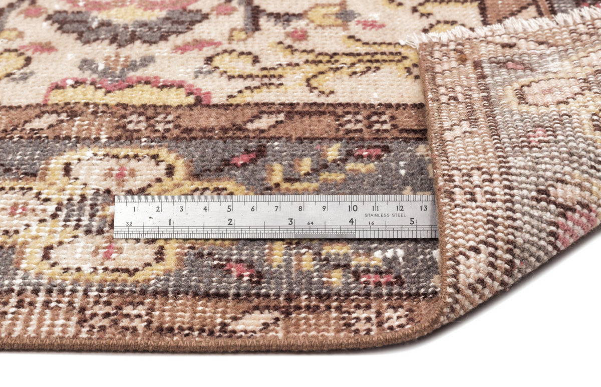 Naturel Over Dyed Vintage Rug 5&#39;7&#39;&#39; x 10&#39;0&#39;&#39; ft 170 x 306 cm