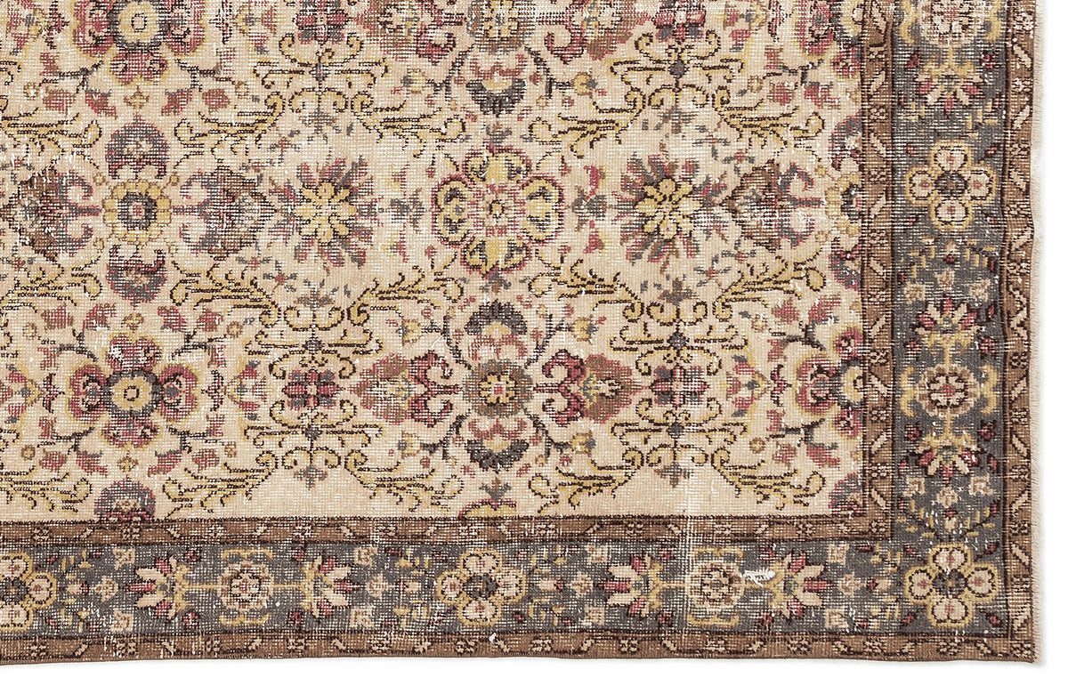 Naturel Over Dyed Vintage Rug 5&#39;7&#39;&#39; x 10&#39;0&#39;&#39; ft 170 x 306 cm