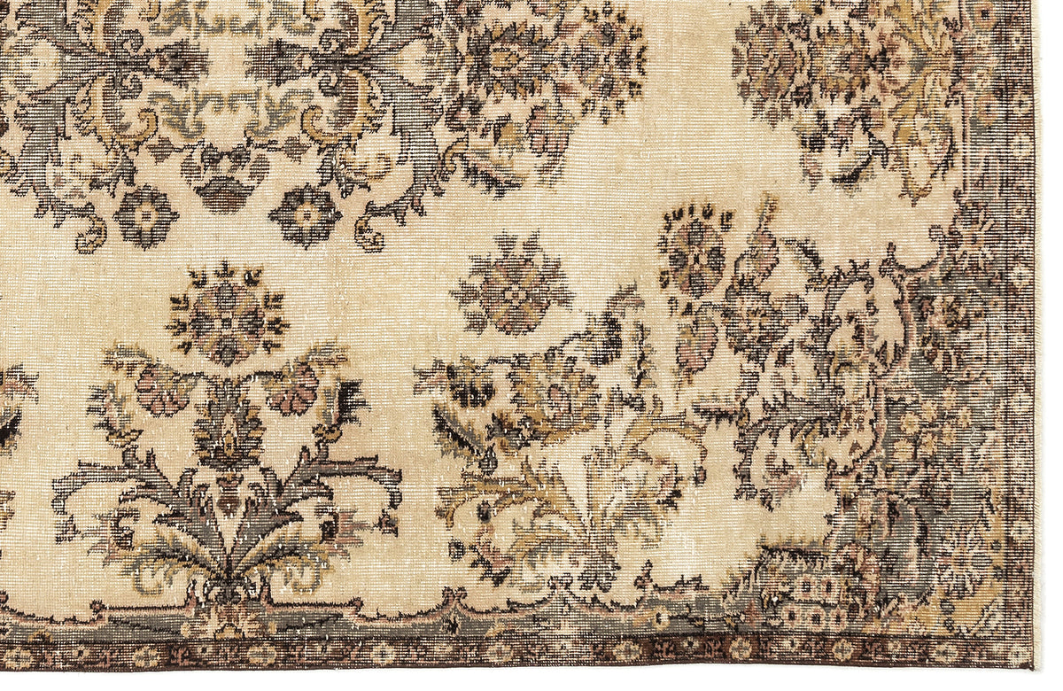 Beige Over Dyed Vintage Rug 5&#39;5&#39;&#39; x 8&#39;10&#39;&#39; ft 165 x 269 cm