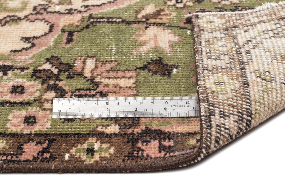 Naturel Over Dyed Vintage Rug 5&#39;10&#39;&#39; x 9&#39;11&#39;&#39; ft 177 x 303 cm