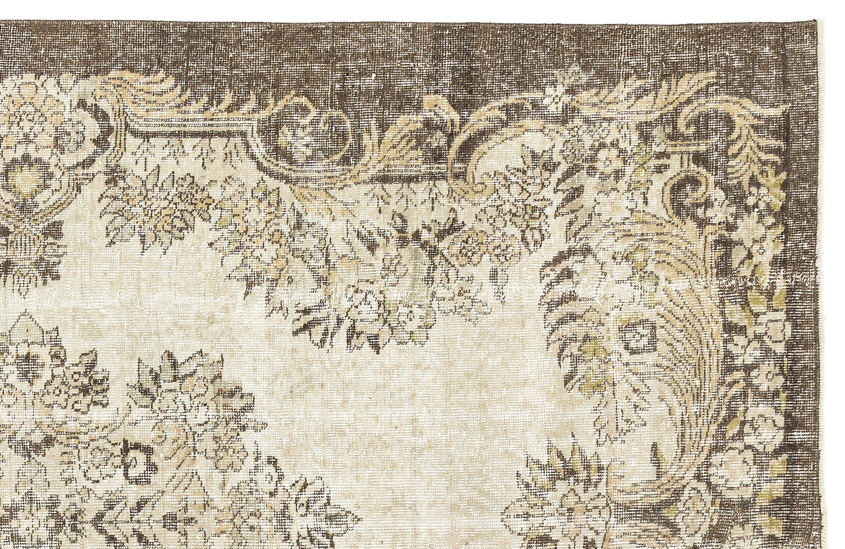 Beige Over Dyed Vintage Rug 5&#39;9&#39;&#39; x 9&#39;0&#39;&#39; ft 176 x 275 cm