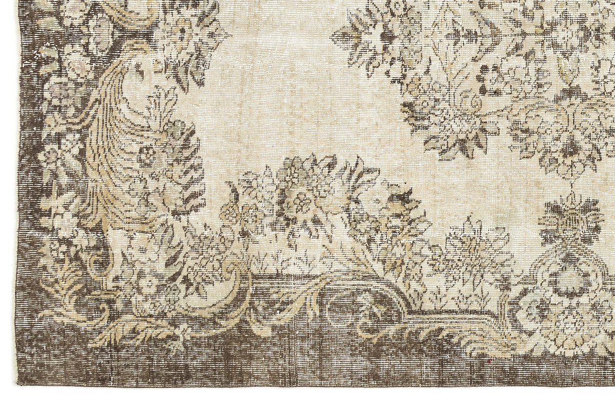 Beige Over Dyed Vintage Rug 5&#39;9&#39;&#39; x 9&#39;0&#39;&#39; ft 176 x 275 cm