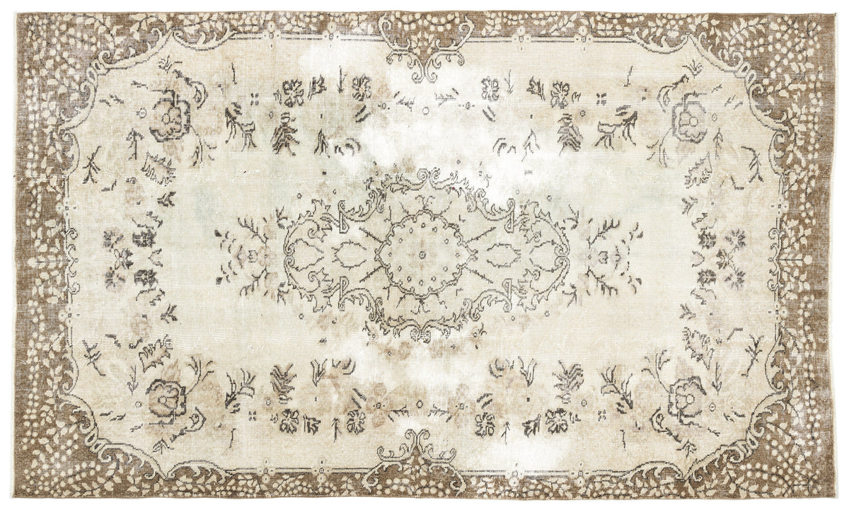 Beige Over Dyed Vintage Rug 5&#39;6&#39;&#39; x 9&#39;4&#39;&#39; ft 168 x 285 cm