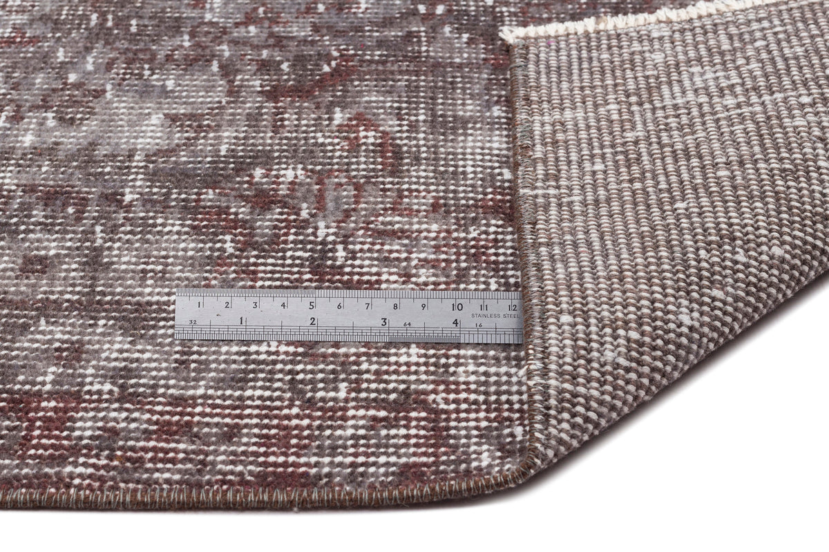 Gray Over Dyed Vintage Rug 5&#39;9&#39;&#39; x 9&#39;2&#39;&#39; ft 174 x 280 cm