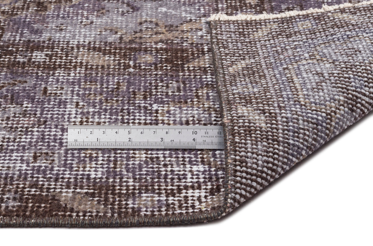 Gray Over Dyed Vintage Rug 5&#39;7&#39;&#39; x 9&#39;4&#39;&#39; ft 171 x 284 cm