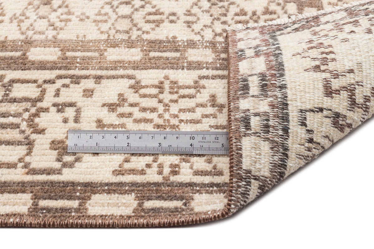 Beige Over Dyed Vintage Rug 6&#39;0&#39;&#39; x 9&#39;6&#39;&#39; ft 184 x 290 cm