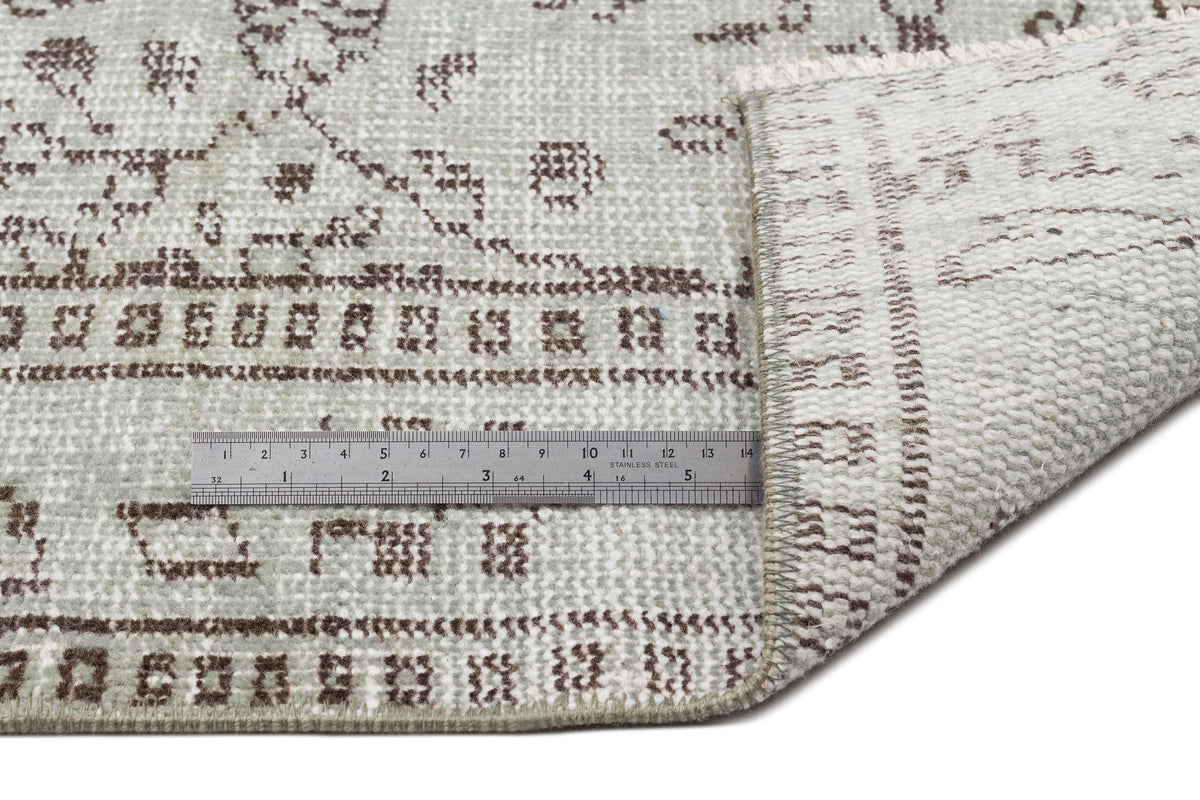 Green Over Dyed Vintage Rug 5&#39;11&#39;&#39; x 9&#39;7&#39;&#39; ft 180 x 293 cm