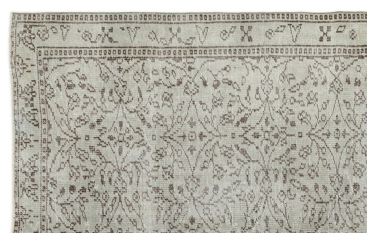 Green Over Dyed Vintage Rug 5&#39;11&#39;&#39; x 9&#39;7&#39;&#39; ft 180 x 293 cm