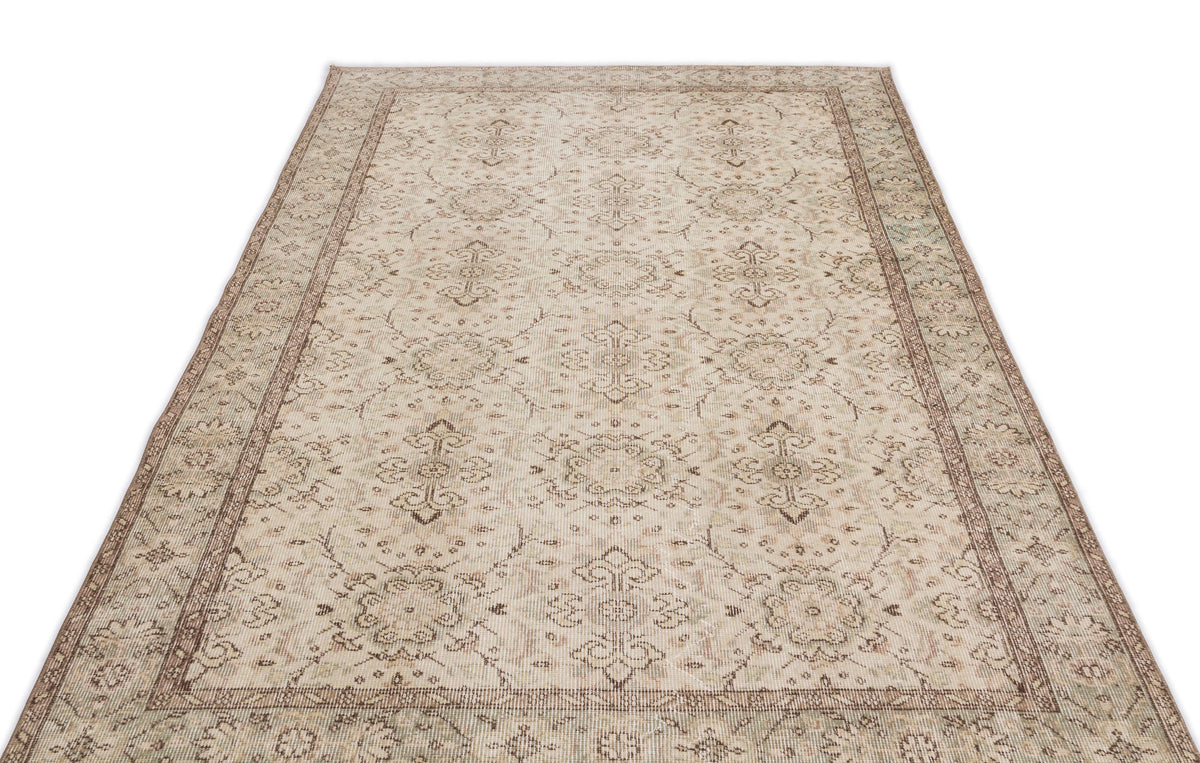 Beige Over Dyed Vintage Rug 4&#39;12&#39;&#39; x 8&#39;11&#39;&#39; ft 152 x 272 cm