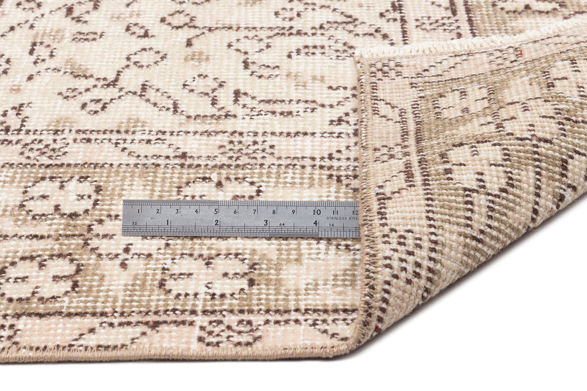 Beige Over Dyed Vintage Rug 5&#39;2&#39;&#39; x 8&#39;7&#39;&#39; ft 157 x 262 cm