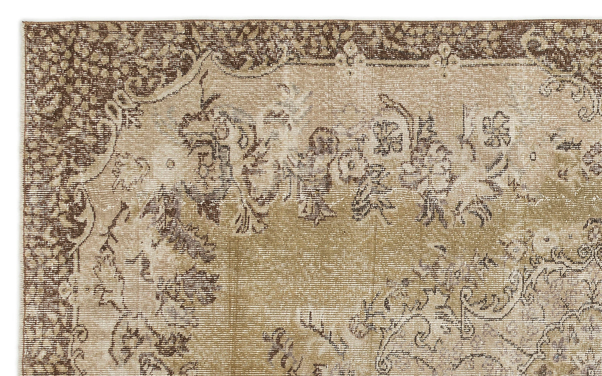 Beige Over Dyed Vintage Rug 5&#39;6&#39;&#39; x 8&#39;8&#39;&#39; ft 167 x 263 cm