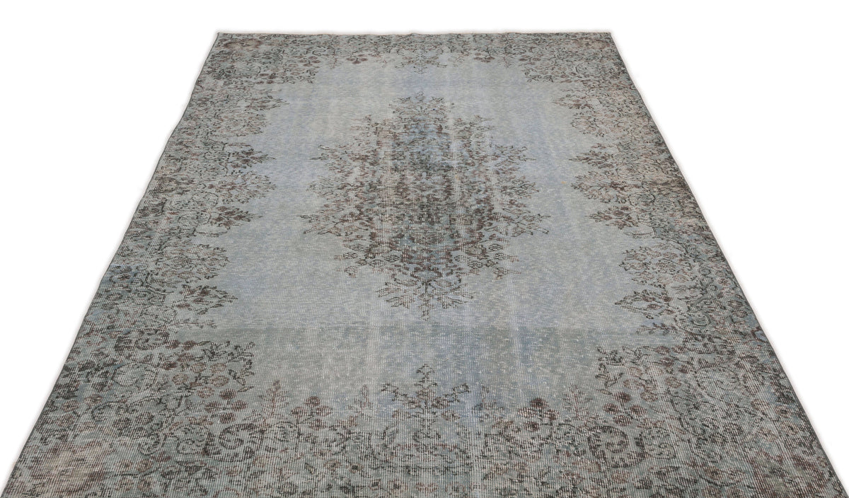 Blue Over Dyed Vintage Rug 5&#39;6&#39;&#39; x 9&#39;6&#39;&#39; ft 168 x 290 cm