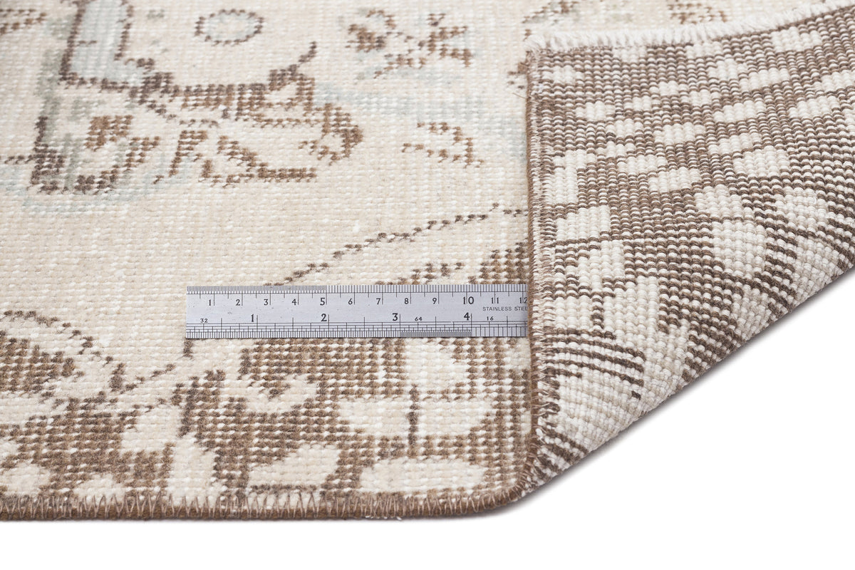 Beige Over Dyed Vintage Rug 5&#39;4&#39;&#39; x 9&#39;4&#39;&#39; ft 162 x 284 cm
