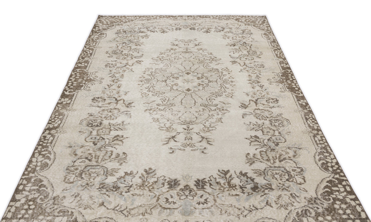 Beige Over Dyed Vintage Rug 5&#39;4&#39;&#39; x 9&#39;4&#39;&#39; ft 162 x 284 cm