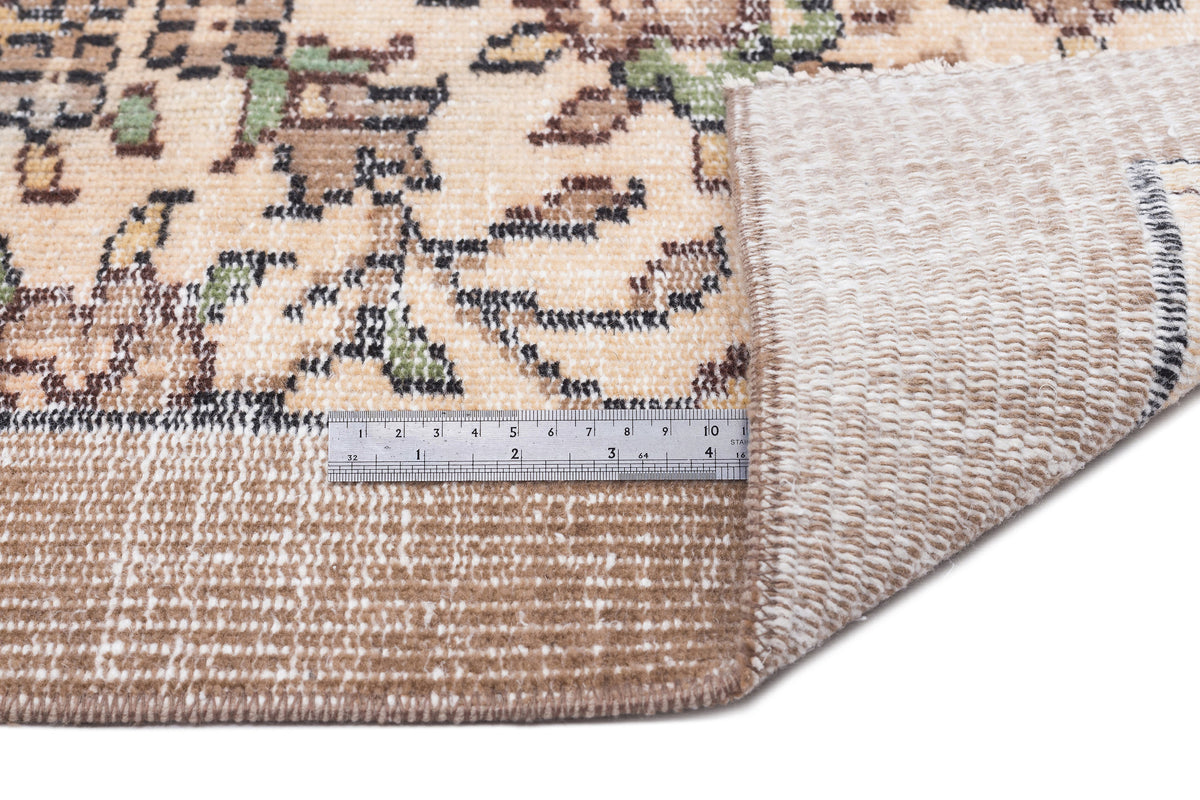 Naturel Over Dyed Vintage Rug 5&#39;6&#39;&#39; x 8&#39;0&#39;&#39; ft 167 x 245 cm