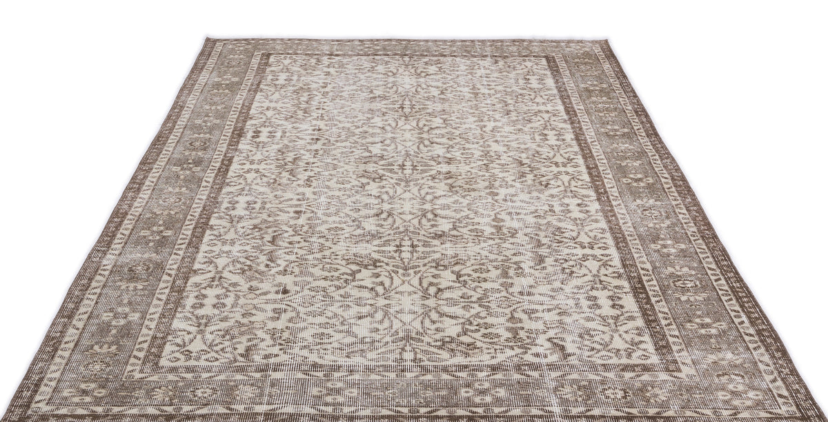 Beige Over Dyed Vintage Rug 5&#39;9&#39;&#39; x 8&#39;11&#39;&#39; ft 176 x 272 cm