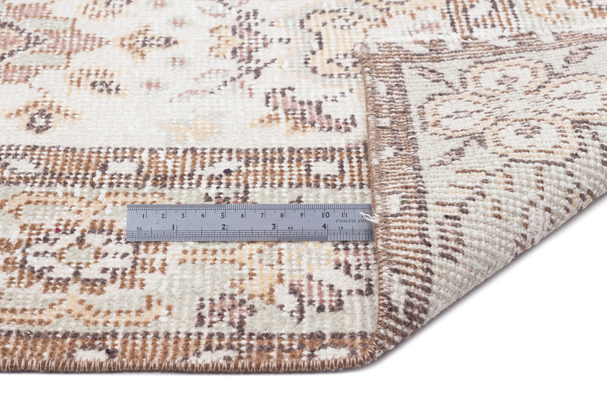 Beige Over Dyed Vintage Rug 5&#39;10&#39;&#39; x 9&#39;11&#39;&#39; ft 179 x 302 cm