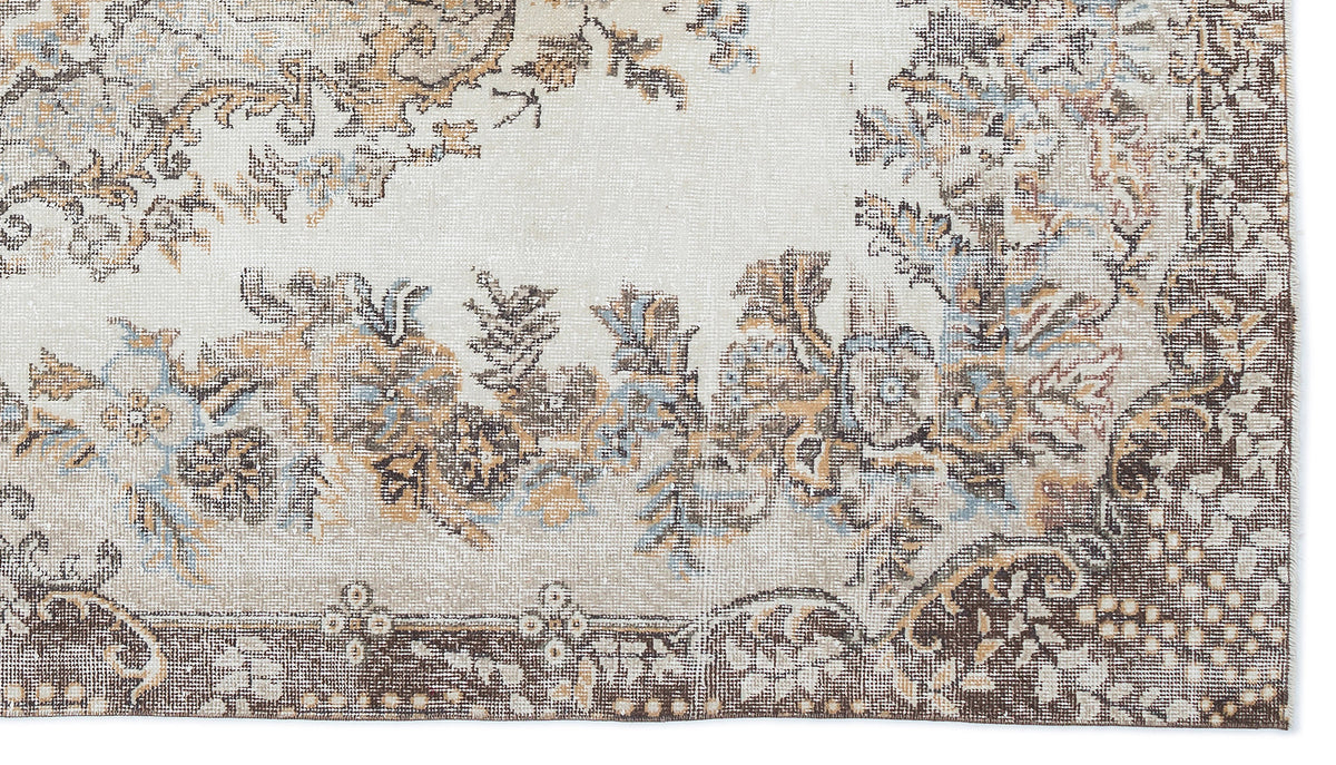 Beige Over Dyed Vintage Rug 5&#39;6&#39;&#39; x 9&#39;7&#39;&#39; ft 168 x 292 cm