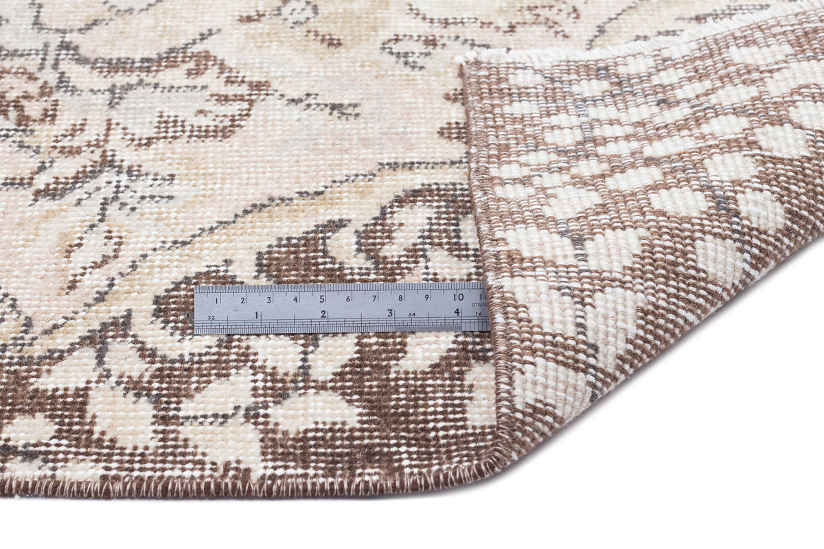 Beige Over Dyed Vintage Rug 5&#39;8&#39;&#39; x 9&#39;2&#39;&#39; ft 172 x 280 cm
