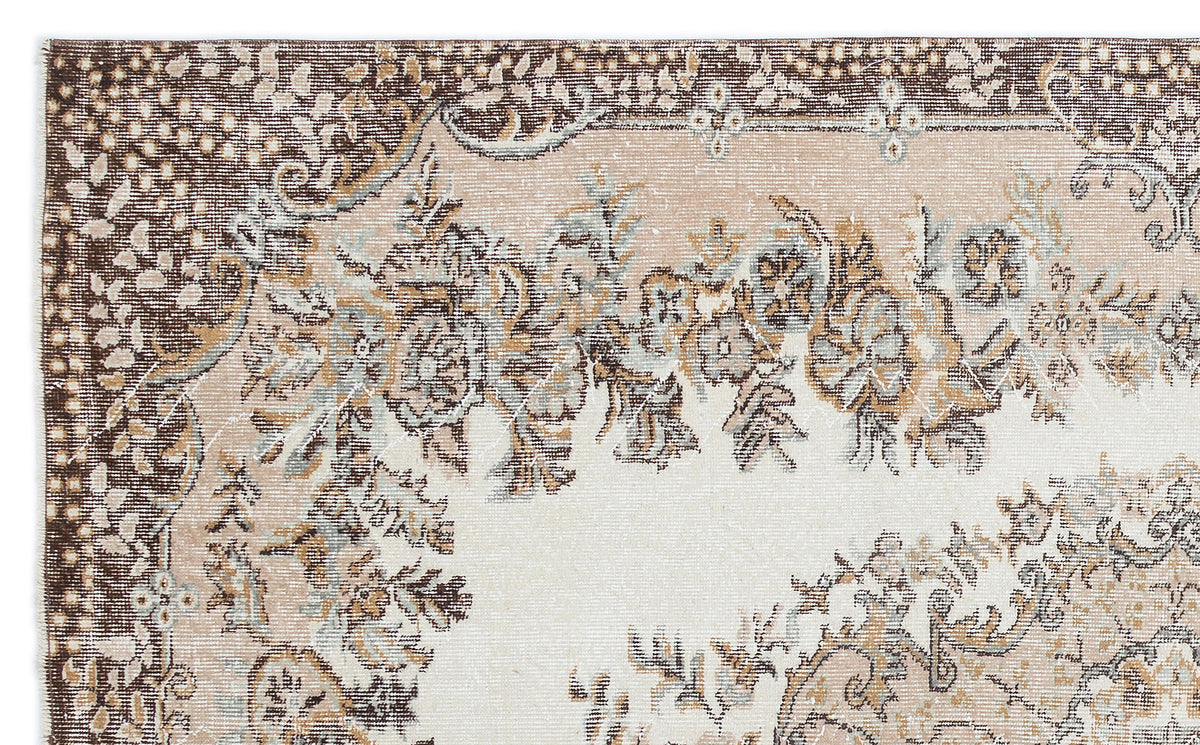 Beige Over Dyed Vintage Rug 5&#39;5&#39;&#39; x 8&#39;11&#39;&#39; ft 166 x 271 cm