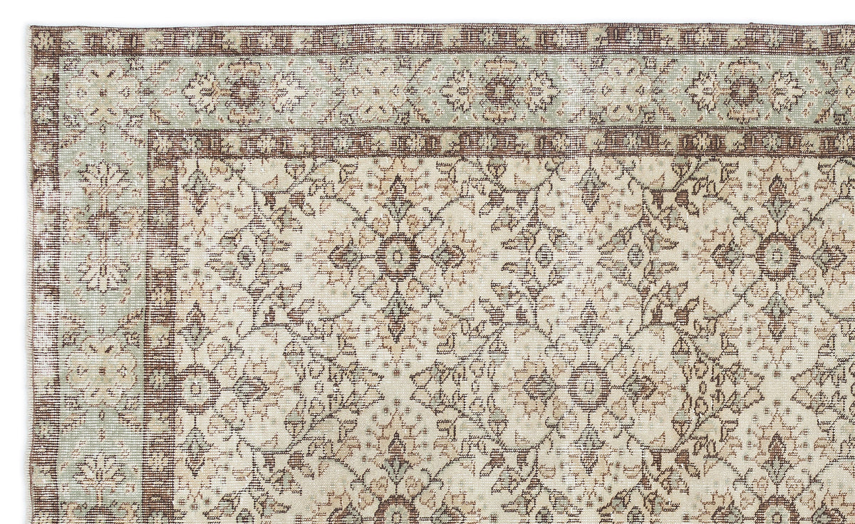 Beige Over Dyed Vintage Rug 5&#39;7&#39;&#39; x 9&#39;6&#39;&#39; ft 170 x 290 cm