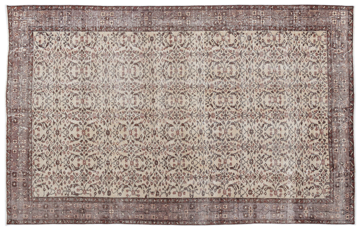 Beige Over Dyed Vintage Rug 5&#39;5&#39;&#39; x 8&#39;5&#39;&#39; ft 164 x 257 cm