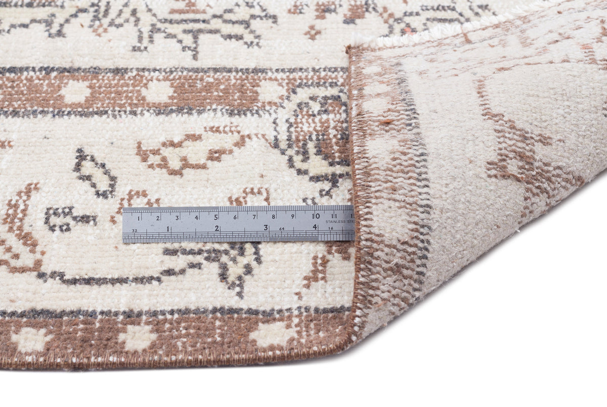 Beige Over Dyed Vintage Rug 5&#39;11&#39;&#39; x 9&#39;1&#39;&#39; ft 180 x 277 cm