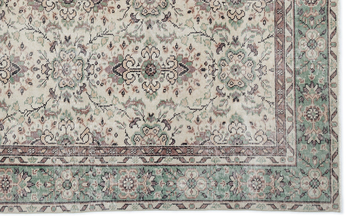 Naturel Over Dyed Vintage Rug 5&#39;6&#39;&#39; x 8&#39;9&#39;&#39; ft 167 x 266 cm