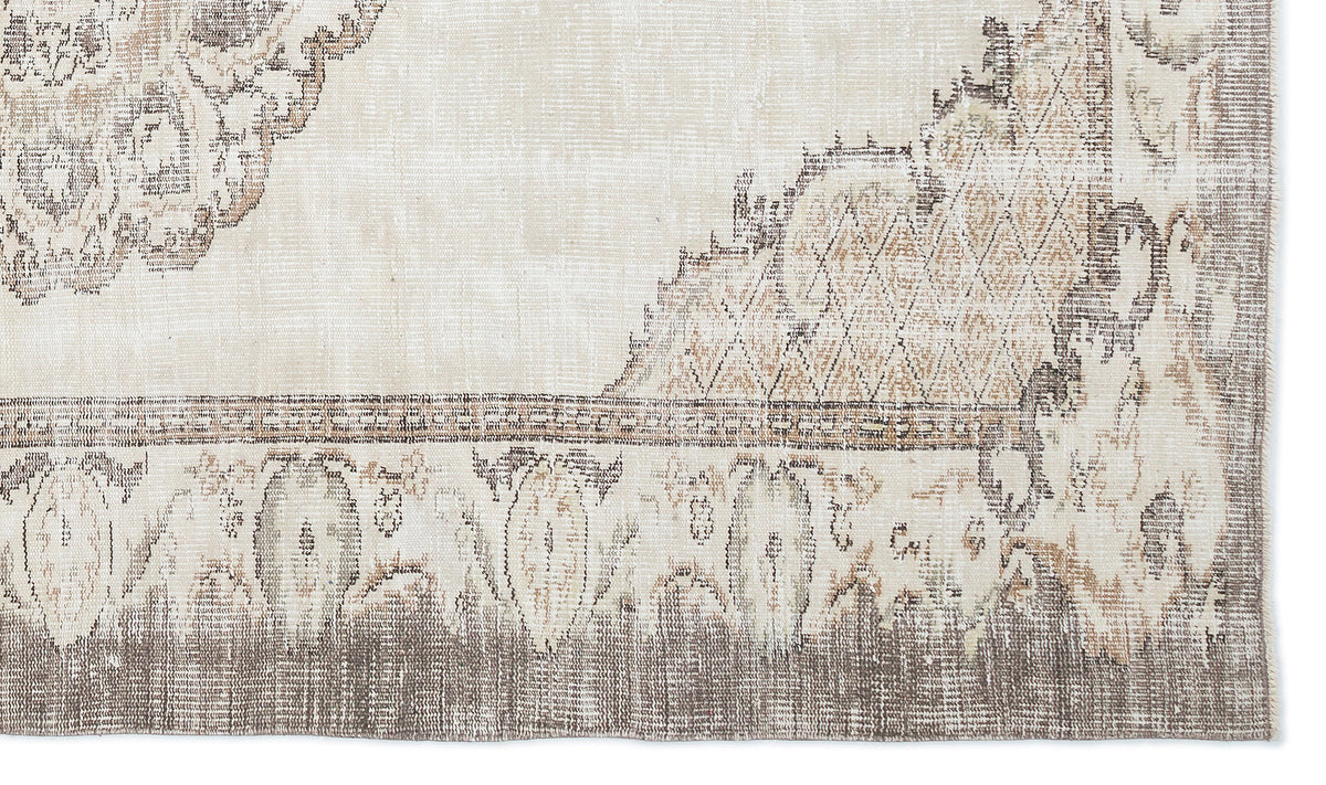 Beige Over Dyed Vintage Rug 5&#39;8&#39;&#39; x 9&#39;11&#39;&#39; ft 173 x 302 cm