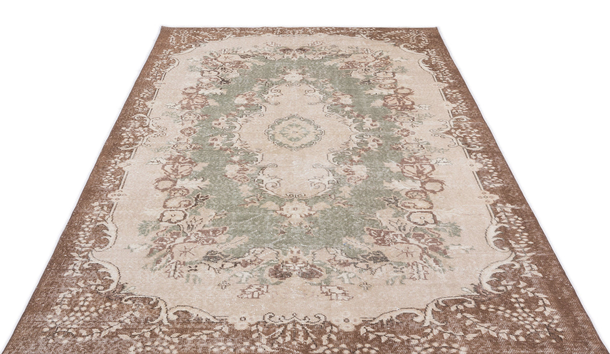 Retro Over Dyed Vintage Rug 5&#39;6&#39;&#39; x 9&#39;7&#39;&#39; ft 167 x 292 cm