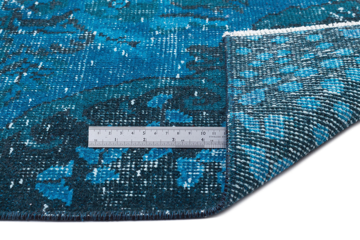 Turquoise  Over Dyed Vintage Rug 5&#39;7&#39;&#39; x 9&#39;6&#39;&#39; ft 171 x 290 cm