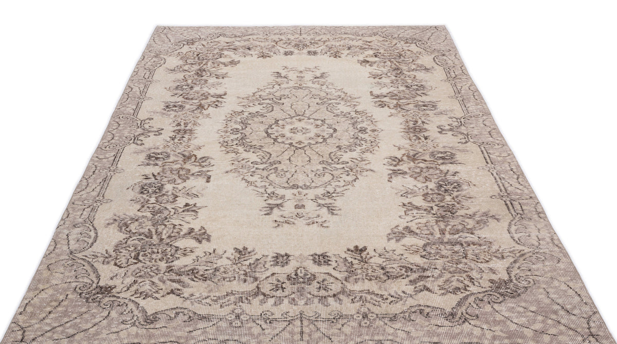 Beige Over Dyed Vintage Rug 5&#39;8&#39;&#39; x 8&#39;10&#39;&#39; ft 173 x 268 cm