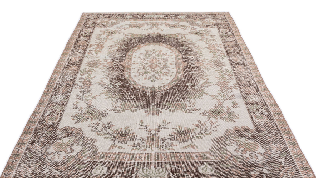 Naturel Over Dyed Vintage Rug 5&#39;8&#39;&#39; x 9&#39;1&#39;&#39; ft 172 x 277 cm