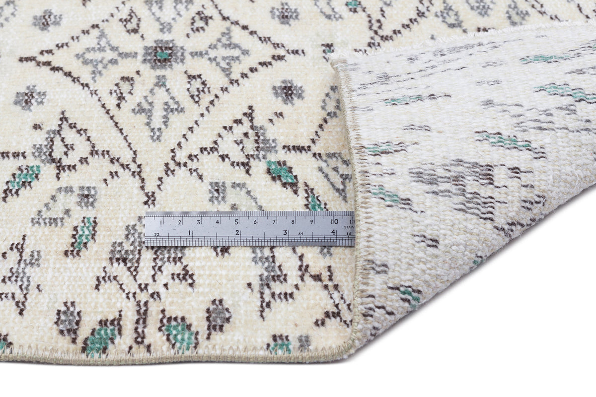 Retro Over Dyed Vintage Rug 5&#39;4&#39;&#39; x 8&#39;6&#39;&#39; ft 163 x 259 cm