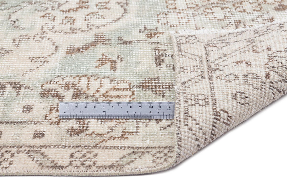 Beige Over Dyed Vintage Rug 5&#39;6&#39;&#39; x 9&#39;3&#39;&#39; ft 168 x 281 cm