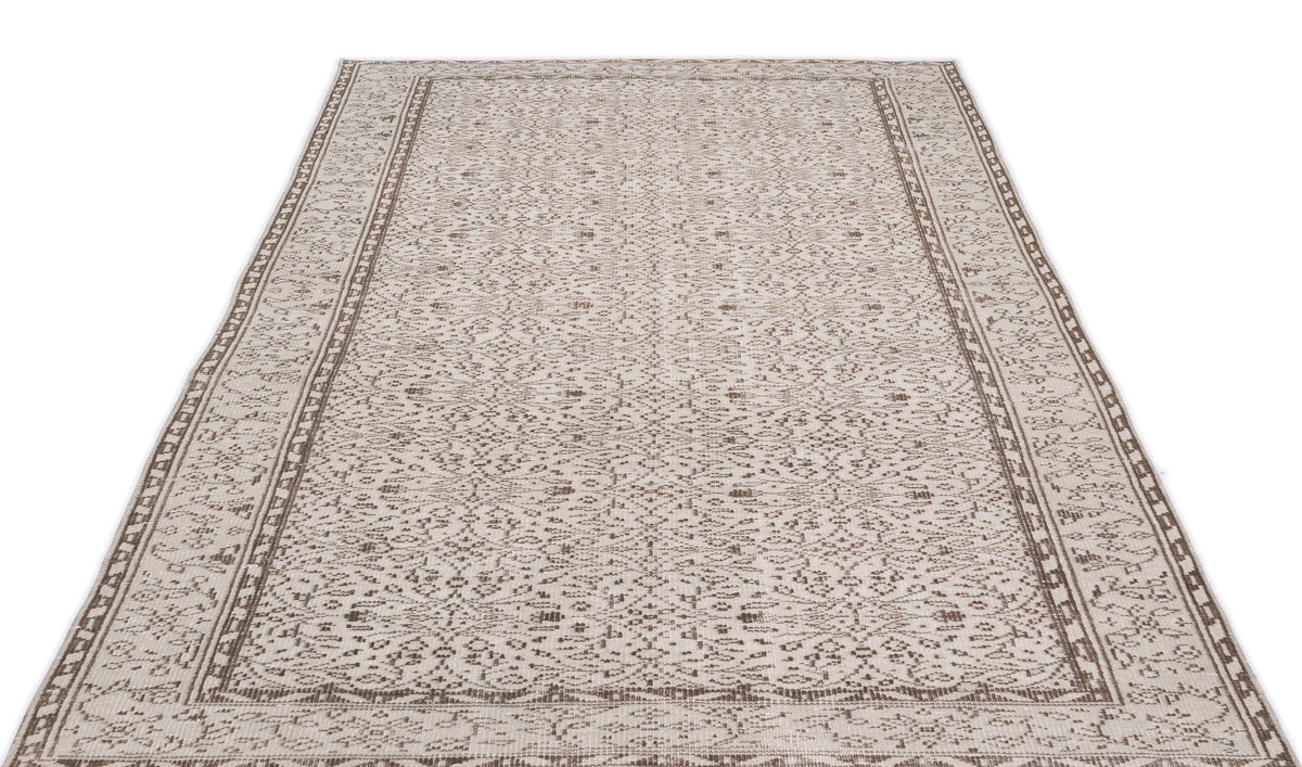 Beige Over Dyed Vintage Rug 5&#39;3&#39;&#39; x 8&#39;11&#39;&#39; ft 160 x 272 cm