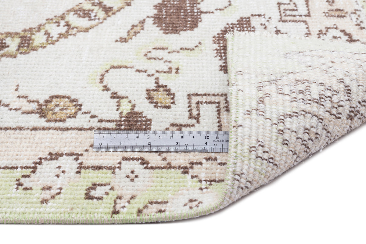 Retro Over Dyed Vintage Rug 5&#39;4&#39;&#39; x 9&#39;8&#39;&#39; ft 162 x 295 cm