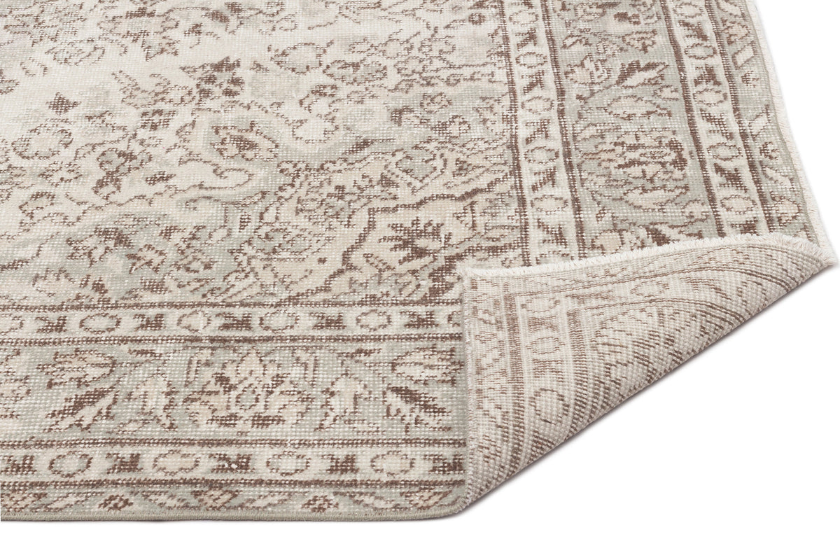 Beige Over Dyed Vintage Rug 5&#39;5&#39;&#39; x 9&#39;7&#39;&#39; ft 166 x 293 cm