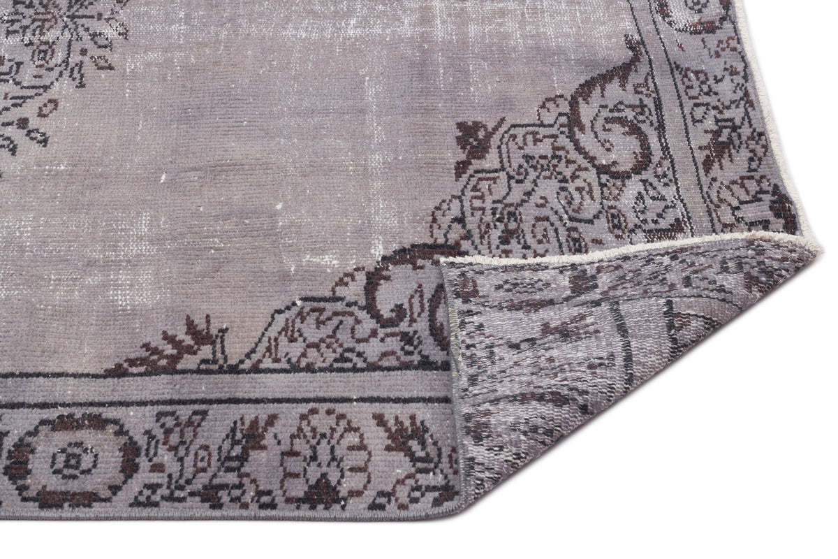 Gray Over Dyed Vintage Rug 5&#39;7&#39;&#39; x 9&#39;3&#39;&#39; ft 169 x 282 cm