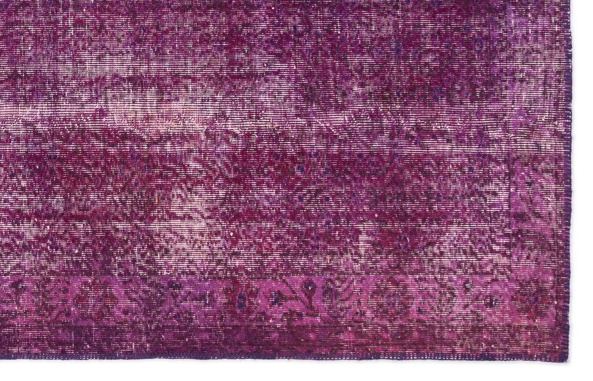 Fuchsia Over Dyed Vintage Rug 5&#39;6&#39;&#39; x 8&#39;8&#39;&#39; ft 168 x 264 cm