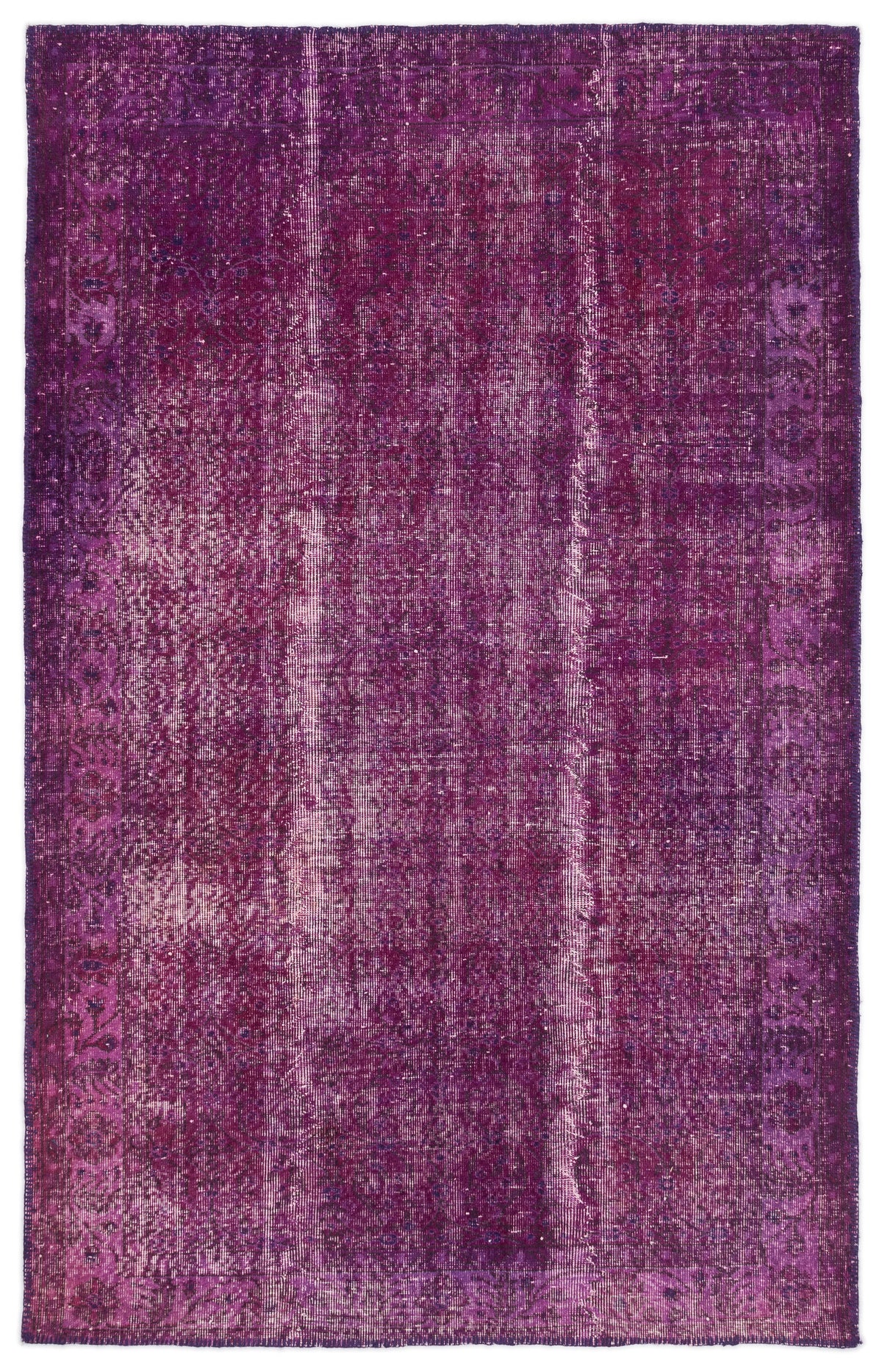 Fuchsia Over Dyed Vintage Rug 5&#39;6&#39;&#39; x 8&#39;8&#39;&#39; ft 168 x 264 cm