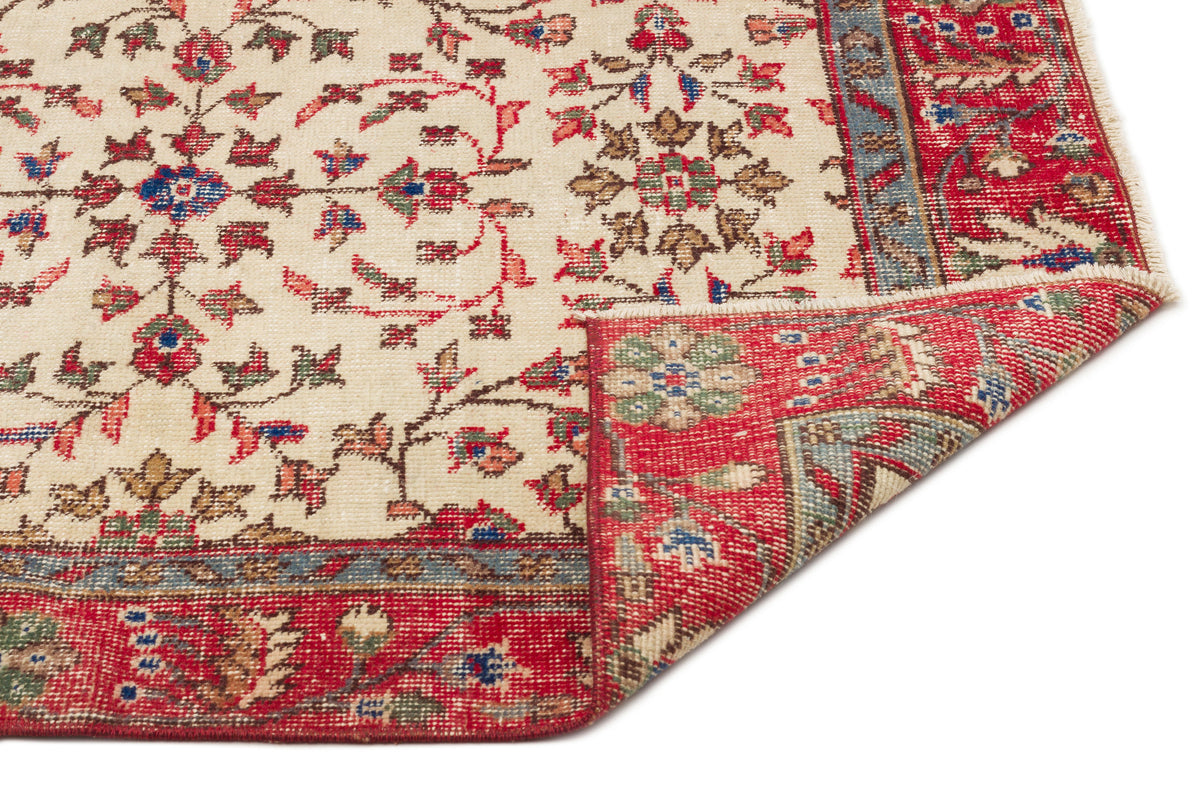Naturel Over Dyed Vintage Rug 4&#39;10&#39;&#39; x 8&#39;8&#39;&#39; ft 147 x 265 cm
